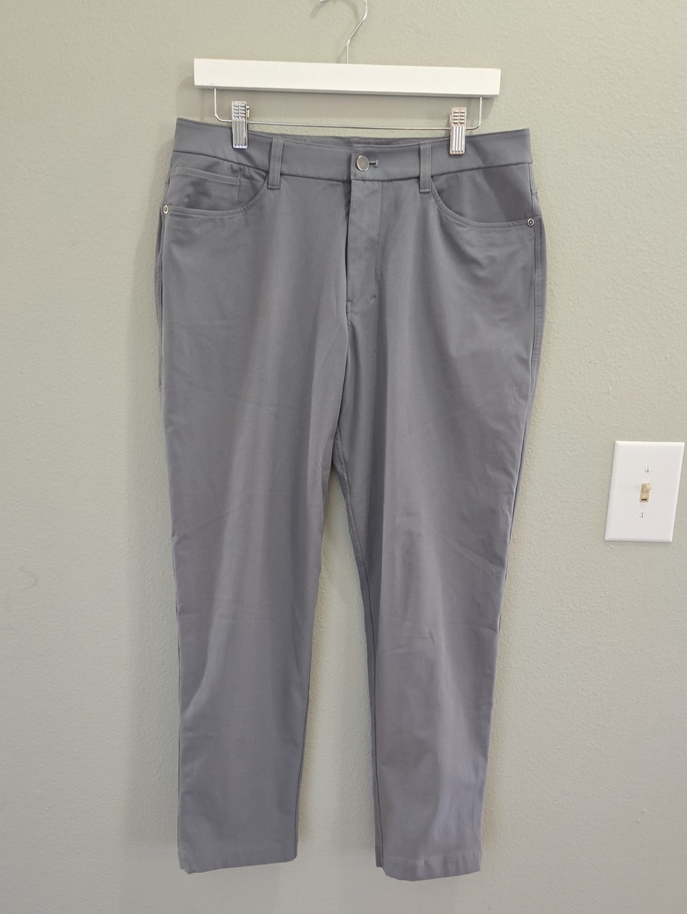 Lululemon Mens ABC gray Dress Pants Size 32